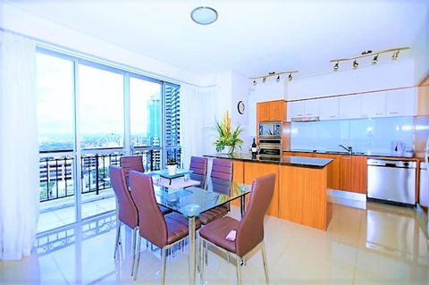 The Towers Of Chevron Renaissance - Holidays Gold Coast - Queensland Tourism 29