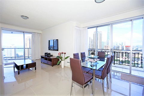 The Towers Of Chevron Renaissance - Holidays Gold Coast - Queensland Tourism 32