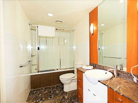 The Towers Of Chevron Renaissance - Holidays Gold Coast - Queensland Tourism 35
