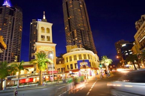 The Towers Of Chevron Renaissance - Holidays Gold Coast - Queensland Tourism 0