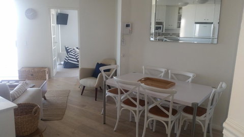 Crystal Bay On The Broadwater - QLD Tourism 23