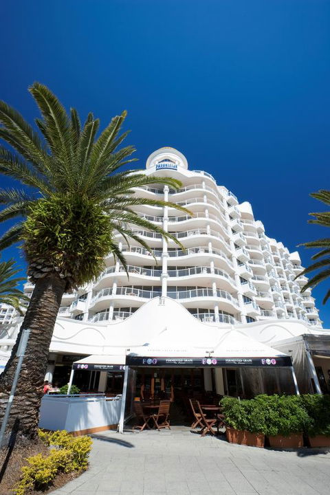 The Phoenician Resort - QLD Tourism 4