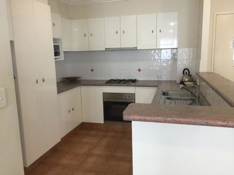 Regency On The Beach - Queensland Tourism 18
