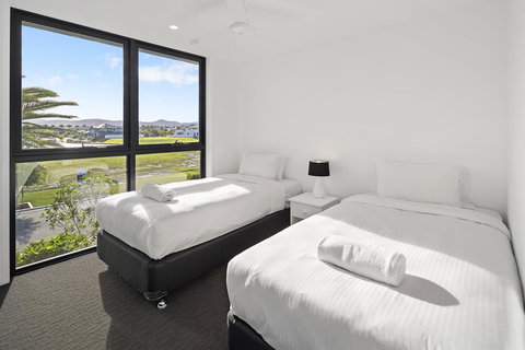 The Residences At The Peninsula - QLD Tourism 21