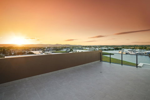 The Residences At The Peninsula - QLD Tourism 2