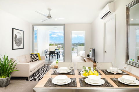 Mowbray East Apartments - QLD Tourism 0