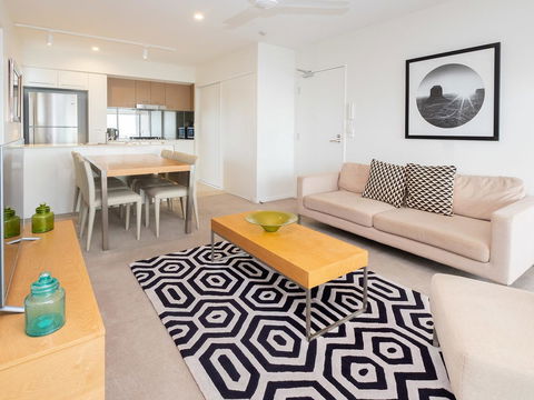 Mowbray East Apartments - QLD Tourism 24