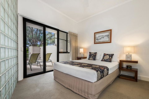 Mirra Chana - QLD Tourism 3