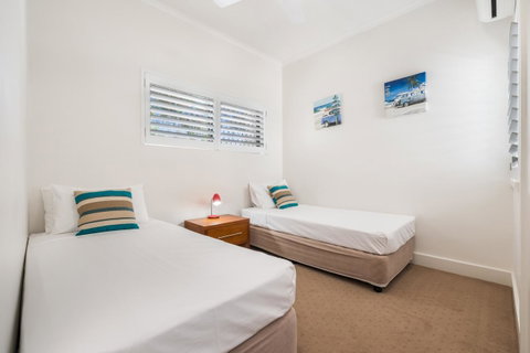 Mirra Chana - QLD Tourism 14