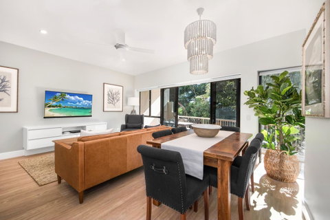 Mirra Chana - QLD Tourism 22