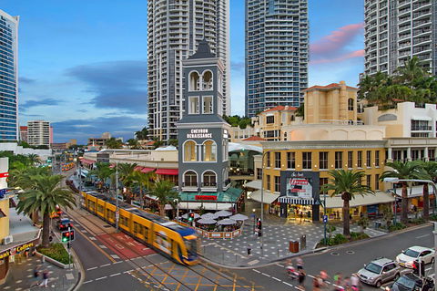 Towers Of Chevron - Private Apartment - Queensland Tourism 19