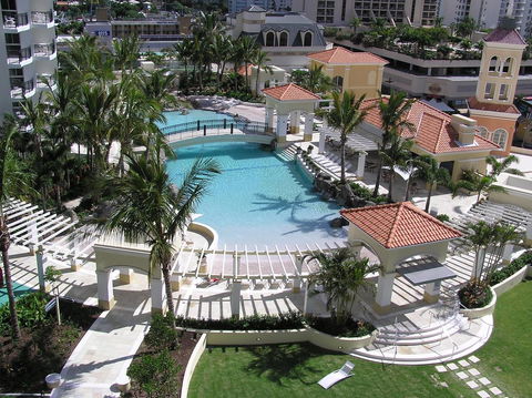 Towers Of Chevron - Private Apartment - Queensland Tourism 8