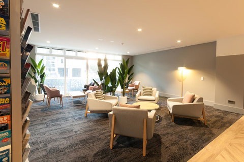 Woodroffe Hotel - QLD Tourism 26