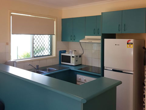 Surfers Beach Resort One - QLD Tourism 31