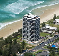 Golden Sands on the Beach - Queensland Tourism