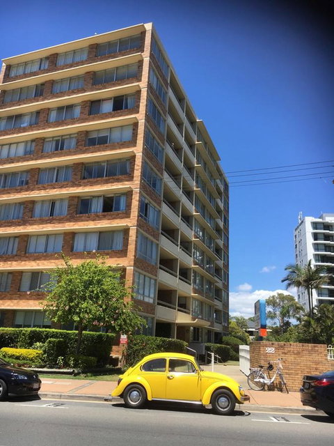 Oceania On Burleigh Beach - QLD Tourism 31