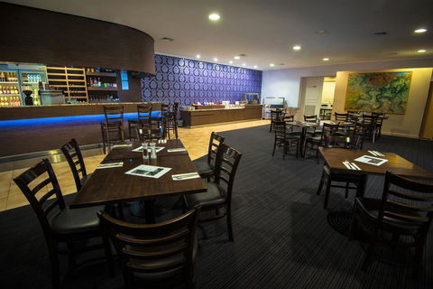 The Robert Towns - Queensland Tourism 1