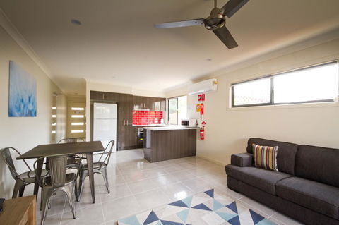 Rockhampton Serviced Apartments - Queensland Tourism 2
