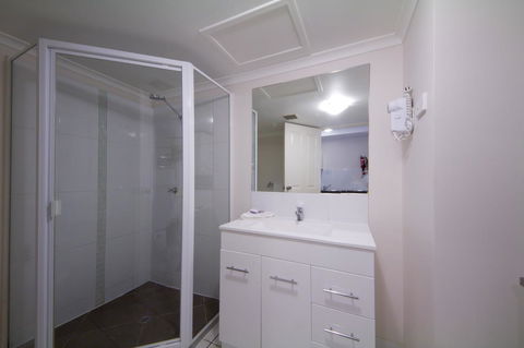 Rockhampton Serviced Apartments - Queensland Tourism 22