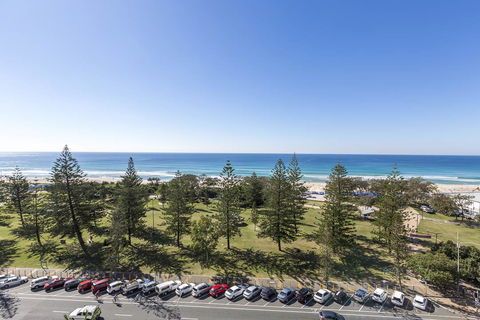 South Pacific Plaza - Official - QLD Tourism 14