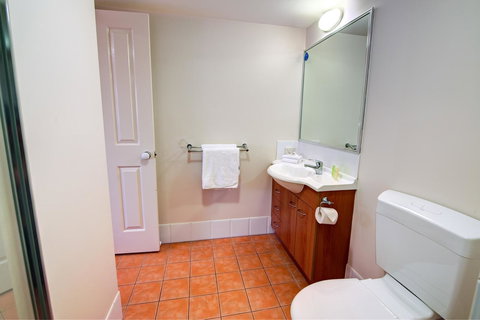 Turtle Beach Resort - QLD Tourism 25