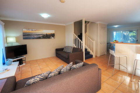 Turtle Beach Resort - QLD Tourism 34