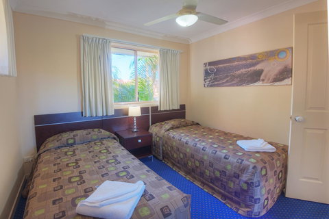 Turtle Beach Resort - QLD Tourism 44