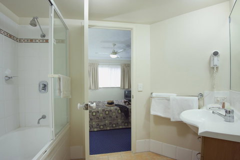 Turtle Beach Resort - QLD Tourism 26