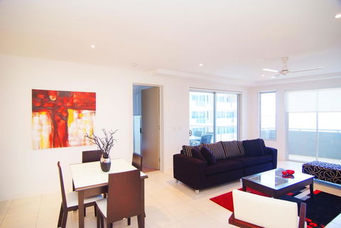 Coral Cove Apartments - QLD Tourism 23