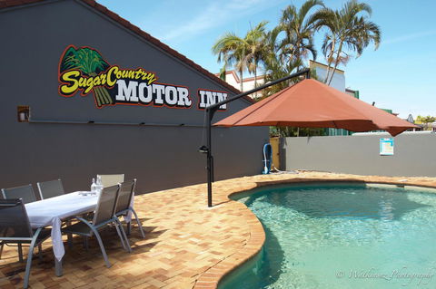 Sugar Country Motor Inn - QLD Tourism 1