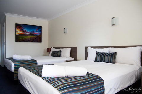 Sugar Country Motor Inn - QLD Tourism 9