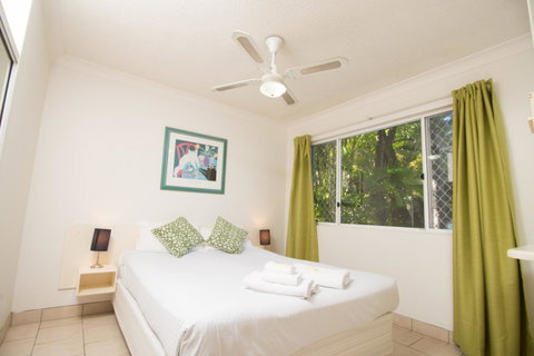 Bay Of Palms - Queensland Tourism 32
