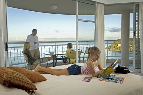 2nd Avenue Beachside Apartments - QLD Tourism 24