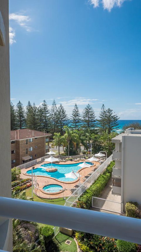 2nd Avenue Beachside Apartments - QLD Tourism 1