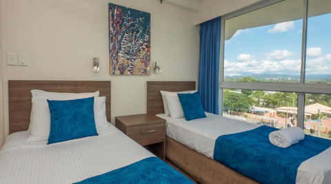 2nd Avenue Beachside Apartments - QLD Tourism 7