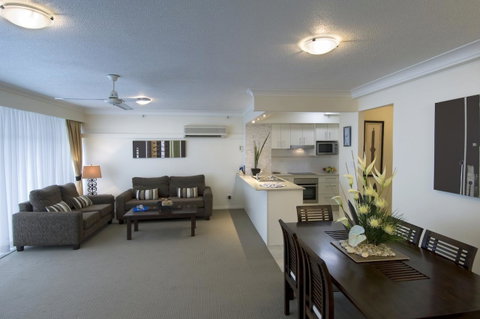 2nd Avenue Beachside Apartments - QLD Tourism 34