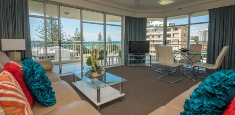 2nd Avenue Beachside Apartments - QLD Tourism 12
