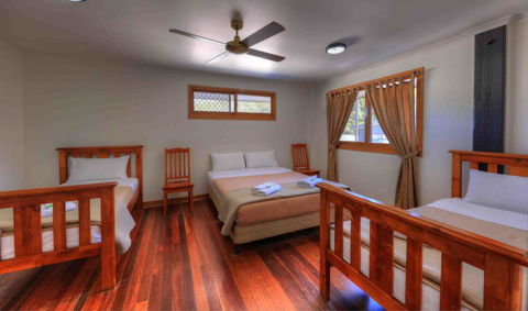 Fraser Island Retreat - QLD Tourism 10