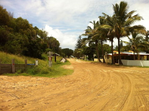 Fraser Island Retreat - QLD Tourism 16