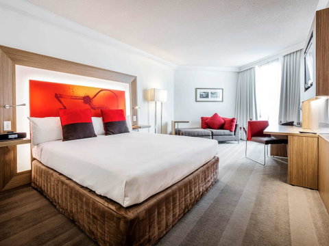 Amora Hotel Brisbane - QLD Tourism 40