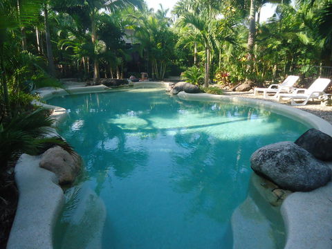 Boutique Bungalows - QLD Tourism 19