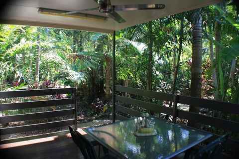 Boutique Bungalows - QLD Tourism 26