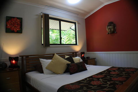 Boutique Bungalows - QLD Tourism 31