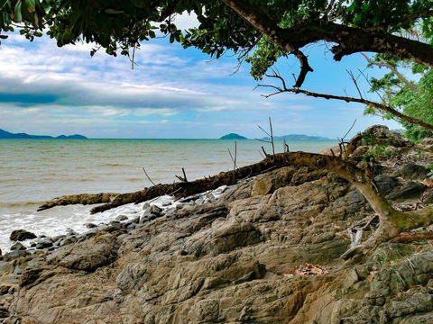 Boutique Bungalows - QLD Tourism 12