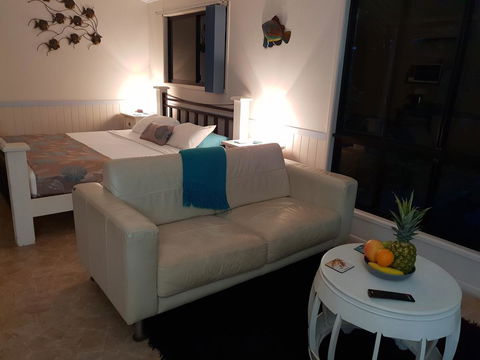 Boutique Bungalows - QLD Tourism 7