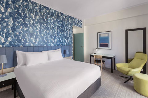 Vibe Hotel Gold Coast - QLD Tourism 12