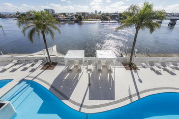 Vibe Hotel Gold Coast with QLD Tourism