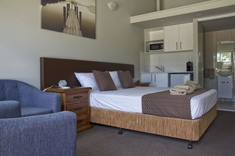 Kallangur Motel - QLD Tourism 0