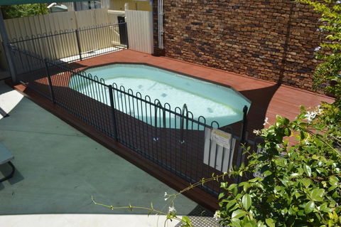 Kallangur Motel - QLD Tourism 24