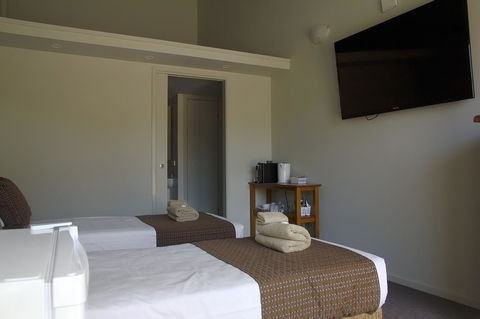 Kallangur Motel - QLD Tourism 5